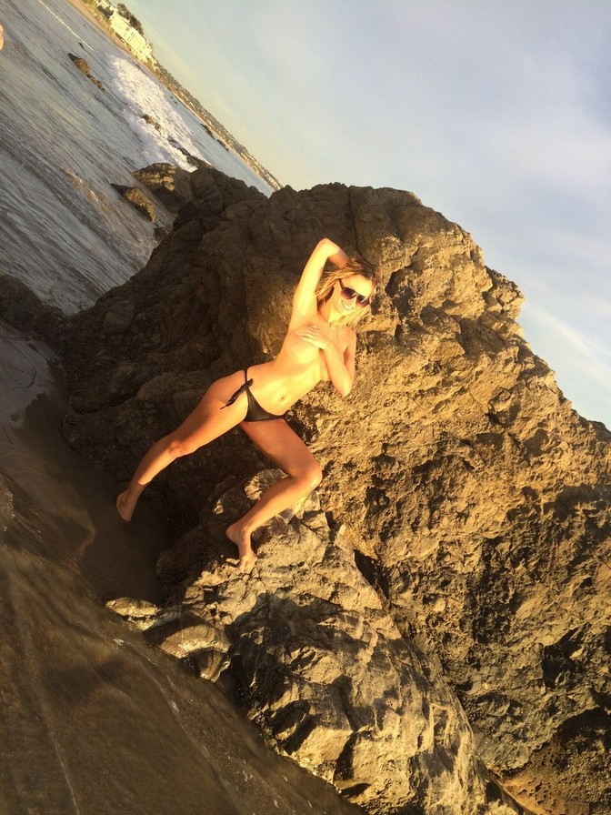 ella-rose-48-nude-thefappening-pro_ ella rose 48 nude thefappening pro
