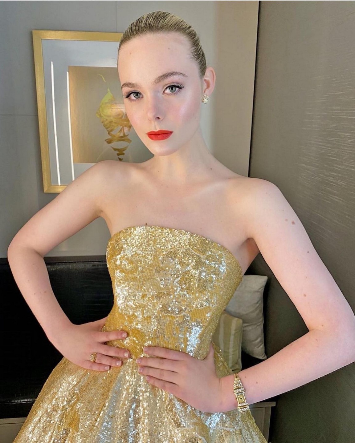 elle-fanning-hot-thefappening-cfd-20-1 Elle Fanning Sexy With Bare Shoulders