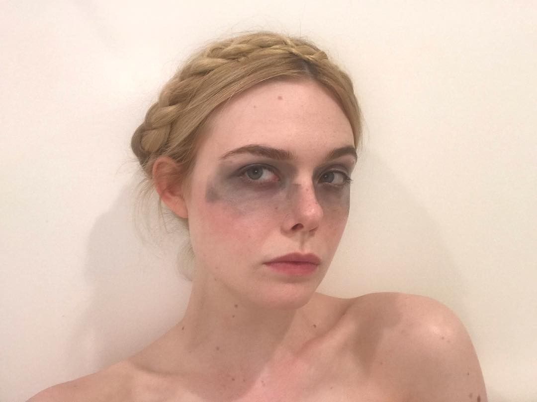 elle-fanning-private-selfie-6 Elle Fanning Hot