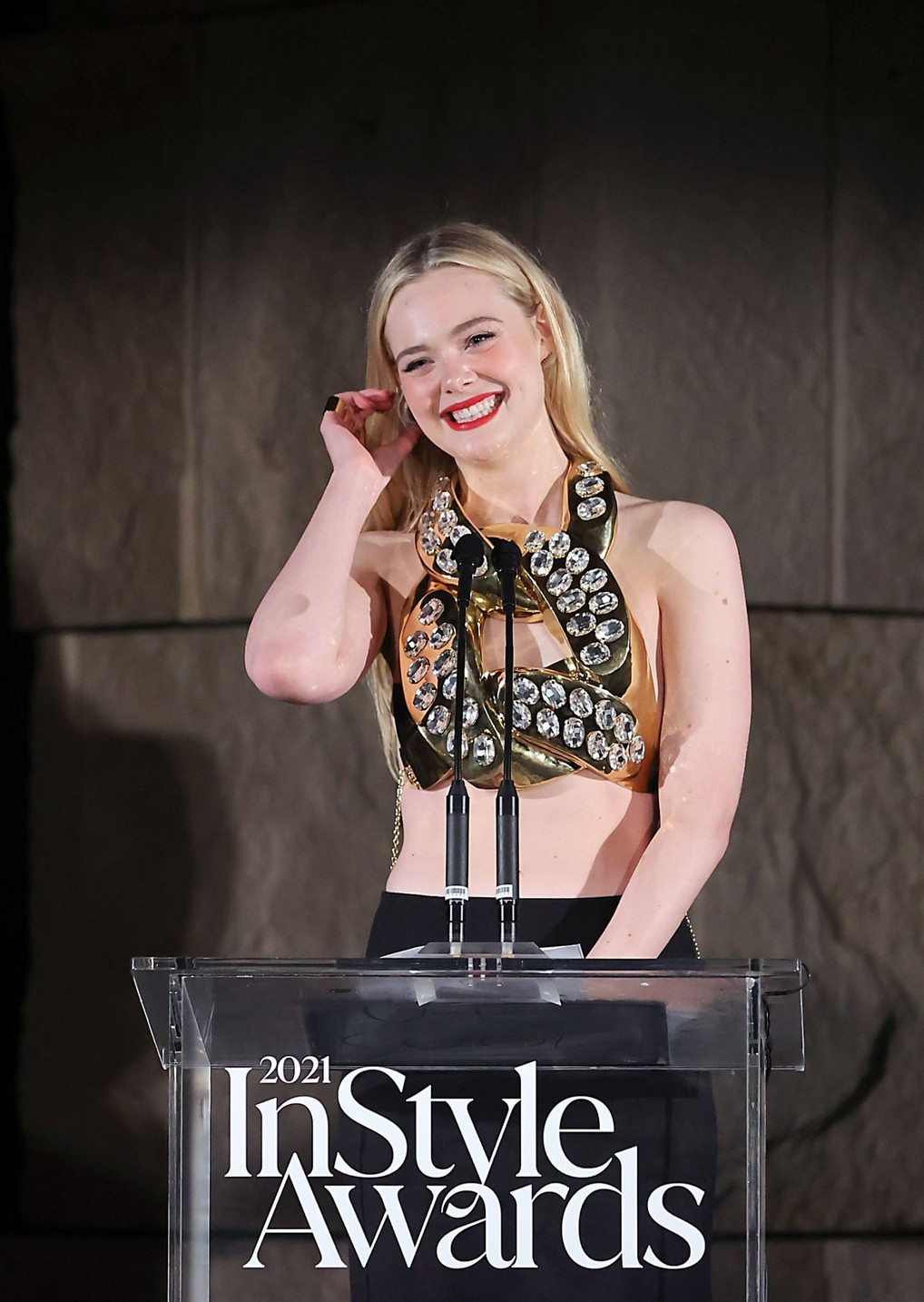 elle-fanning-sexy-thefappening-cfd-19 elle fanning sexy thefappening cfd 19