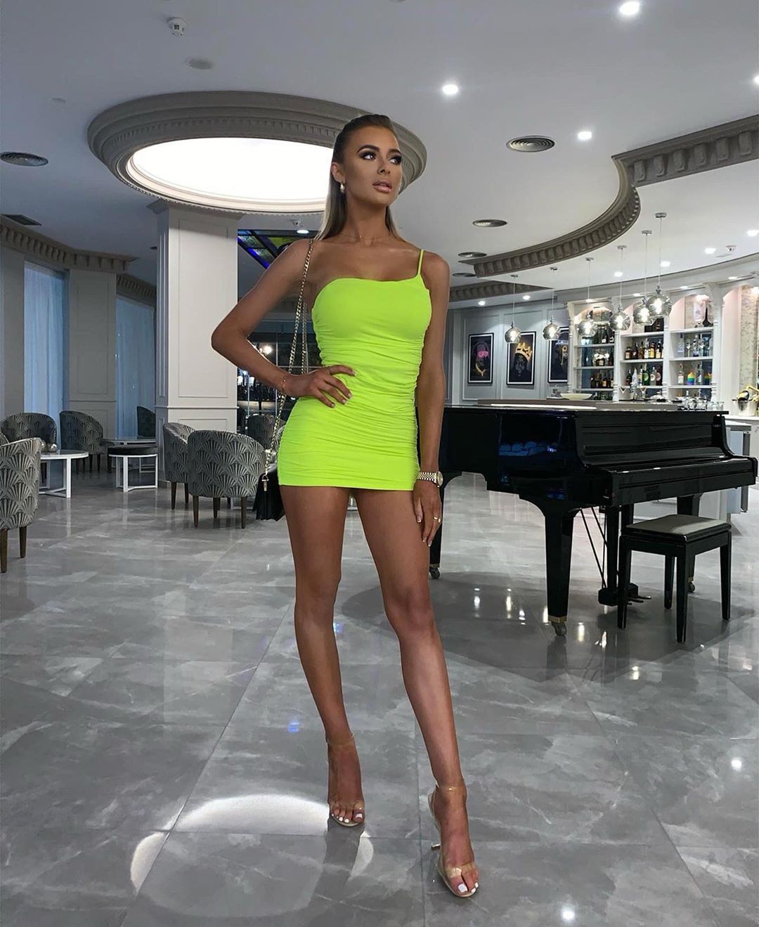 ellie-odonnell-nude-sexy-60 Ellie O'Donnell Hot short dress