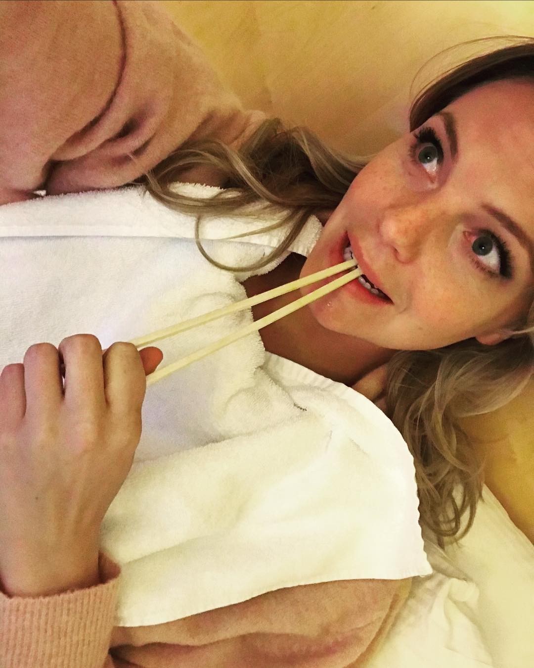 eloise-mumford-sexy-12 eloise mumford sexy 12