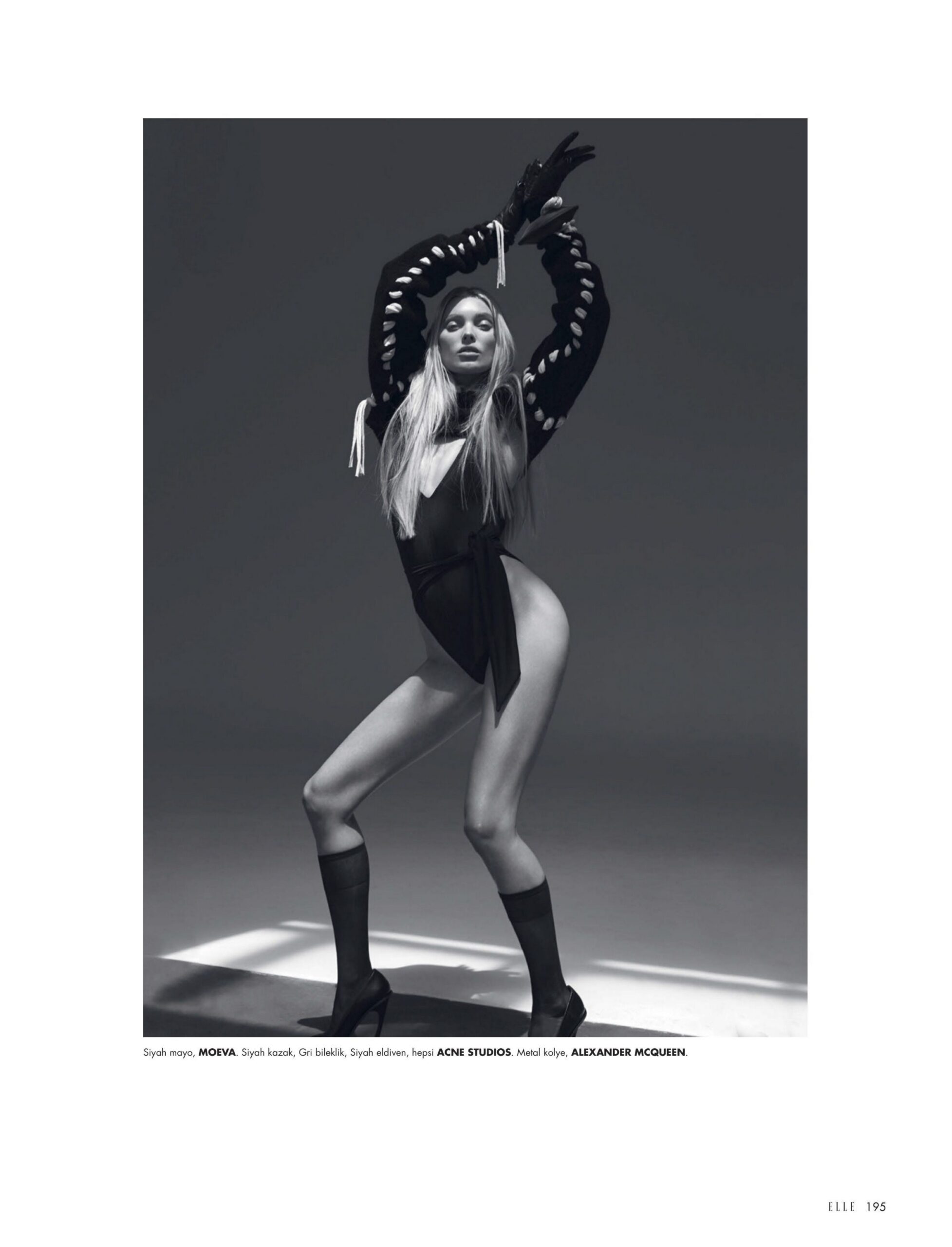 elsa-hosk-nude-sexy-23 Elsa Hosk Sexy