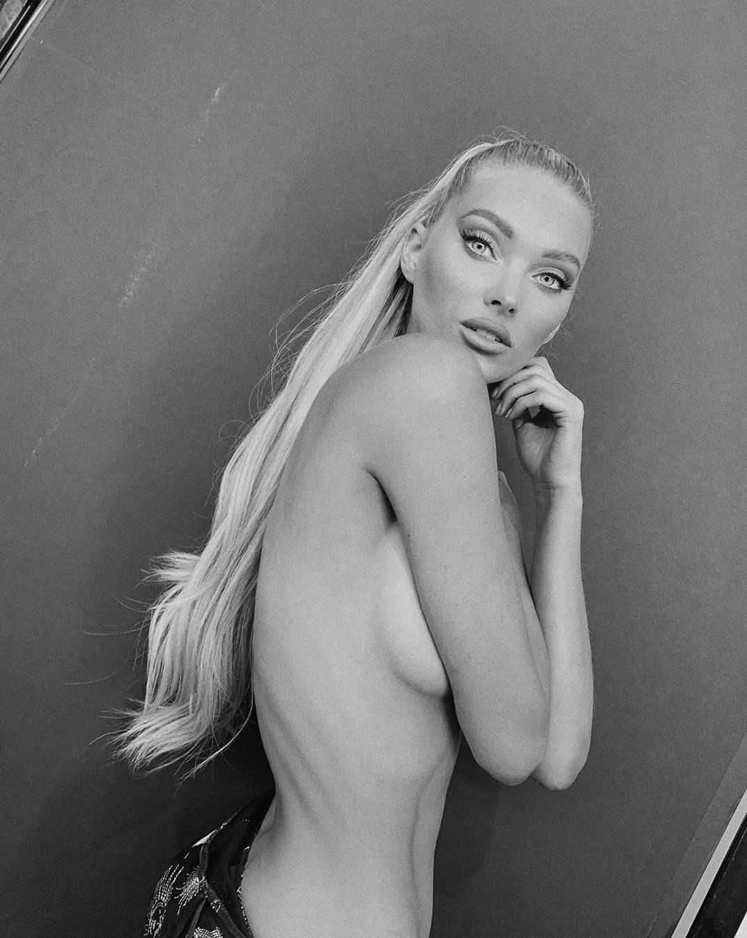 elsa-hosk-nude-thefappening-cfd-6 Elsa Hosk Ass