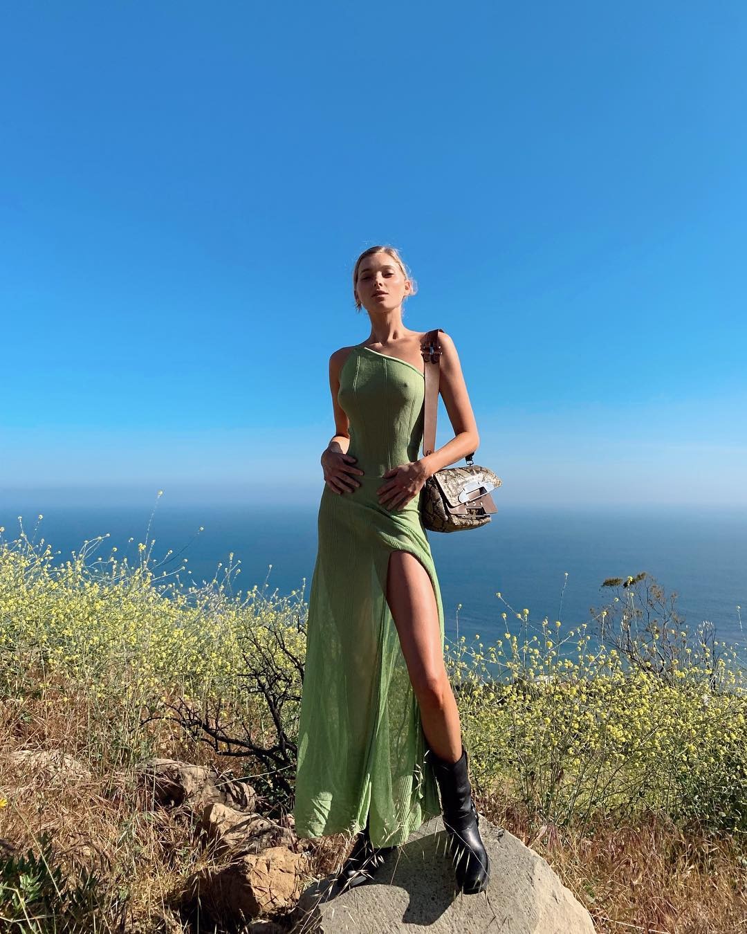 elsa-hosk-tits-4-1 Elsa Hosk Tits