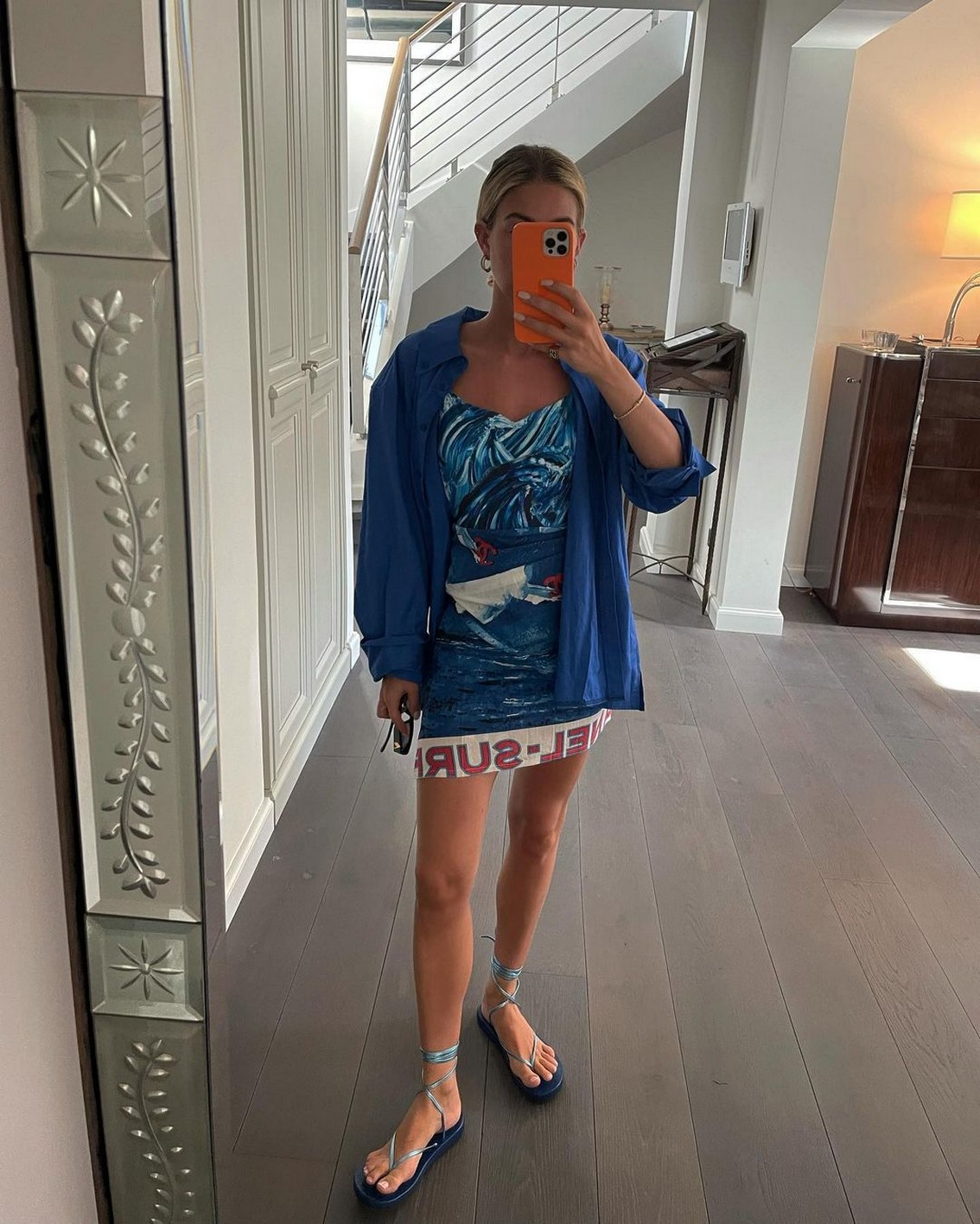 emili-sindlev-barefoot-thefappening-cfd-6 Emili Sindlev Barefeet Selfie