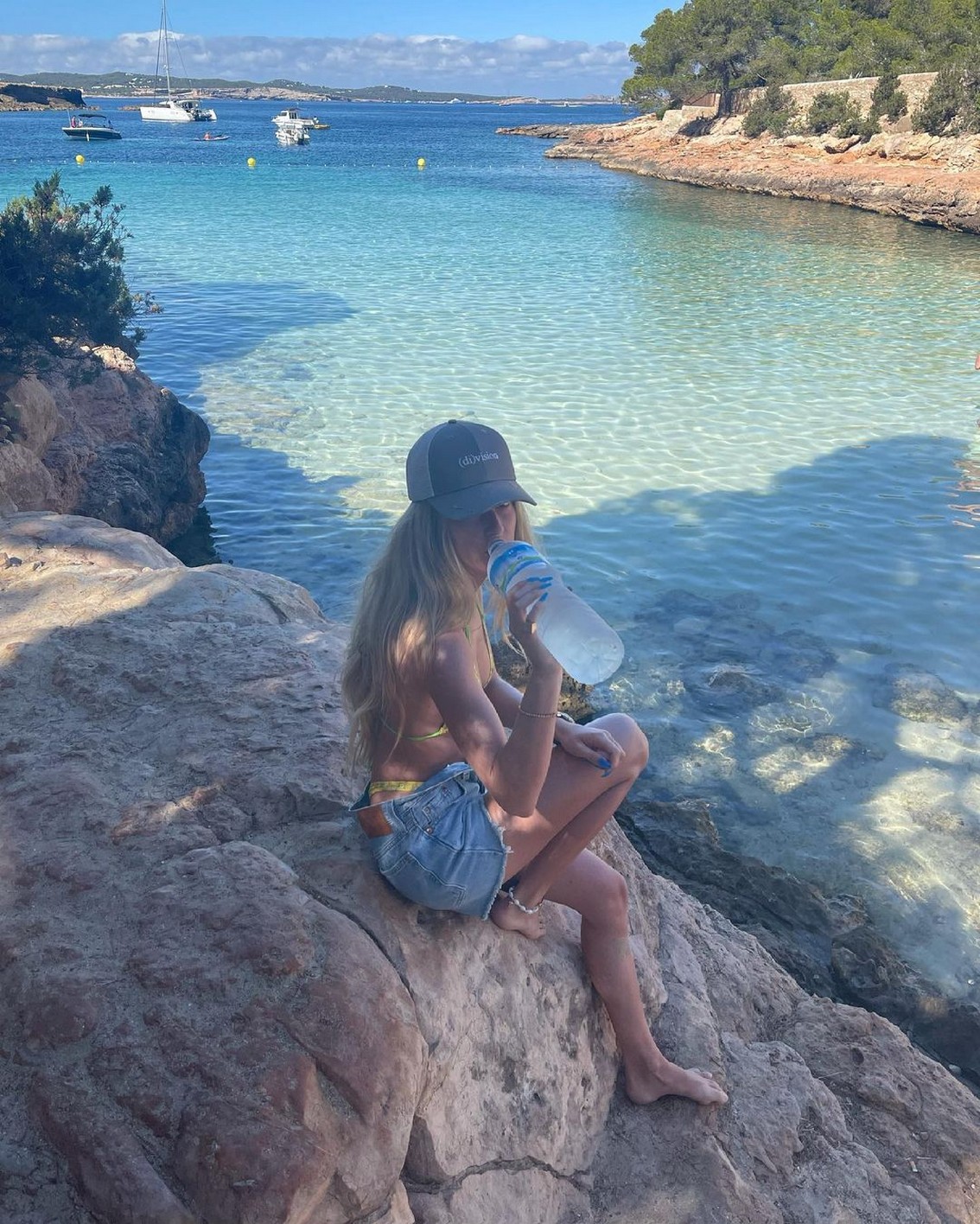 emili-sindlev-hot-in-a-bikini-thefappening-cfd-10 Emili Sindlev Sexy In Ibiza