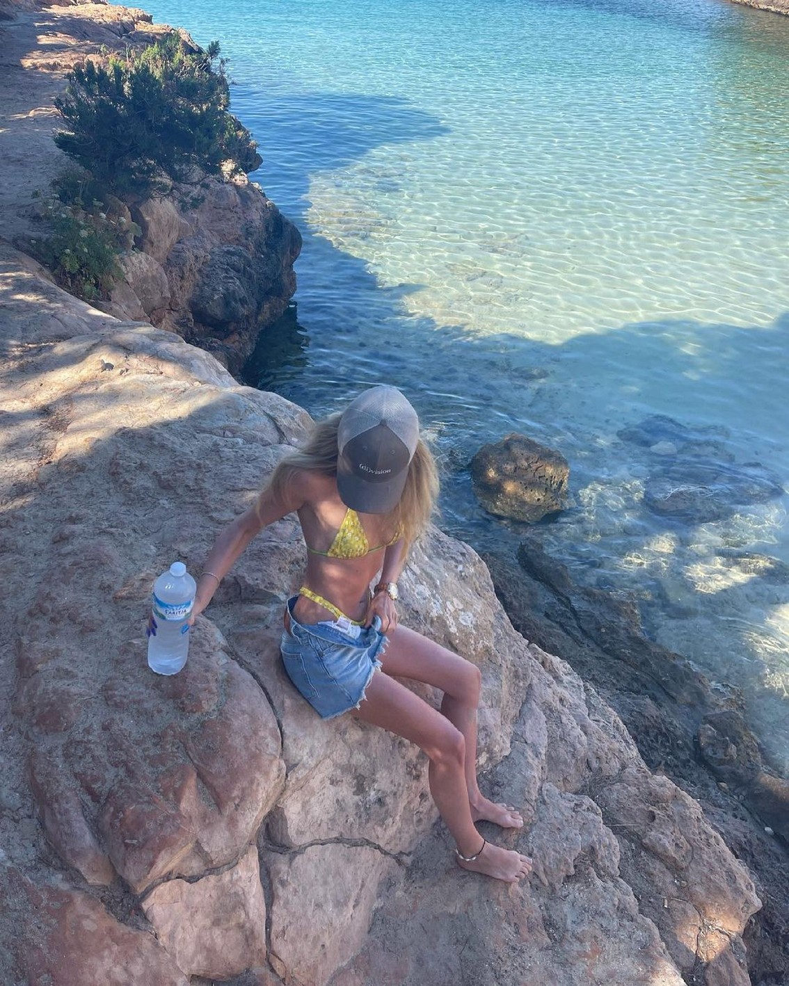 emili-sindlev-hot-in-a-bikini-thefappening-cfd-4 emili sindlev hot in a bikini thefappening cfd 4