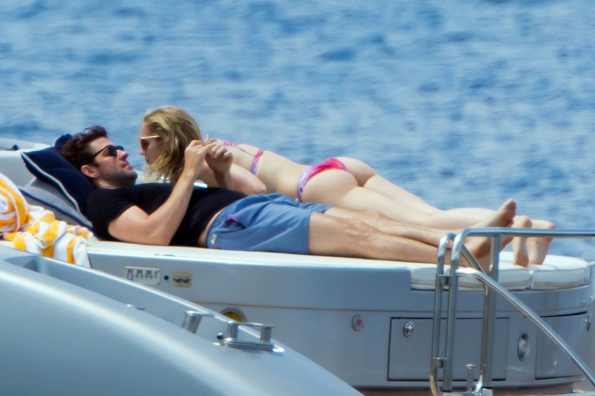emily-blunt-bikini-thefappening-cfd-9 Emily Blunt Sexy Bikini Pics