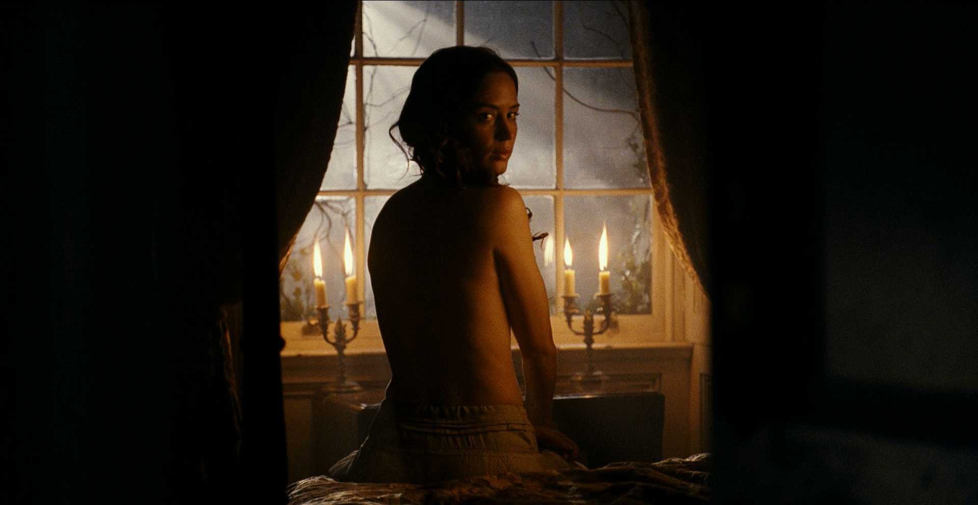 emily-blunt-nude-8 Nude Emily Blunt Freya The Huntsman: Winter's War