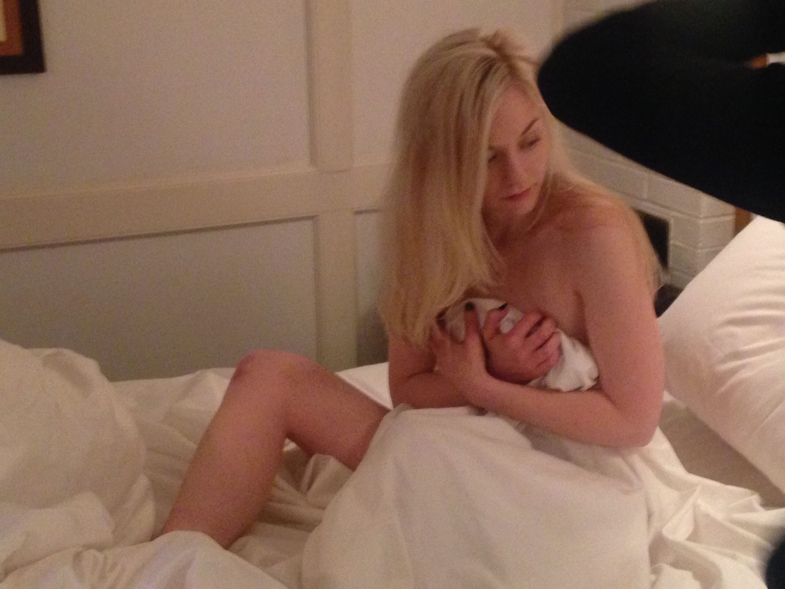 emily-kinney-nude-thefappening-26 Emily-Kinney-Nude-TheFappening-26