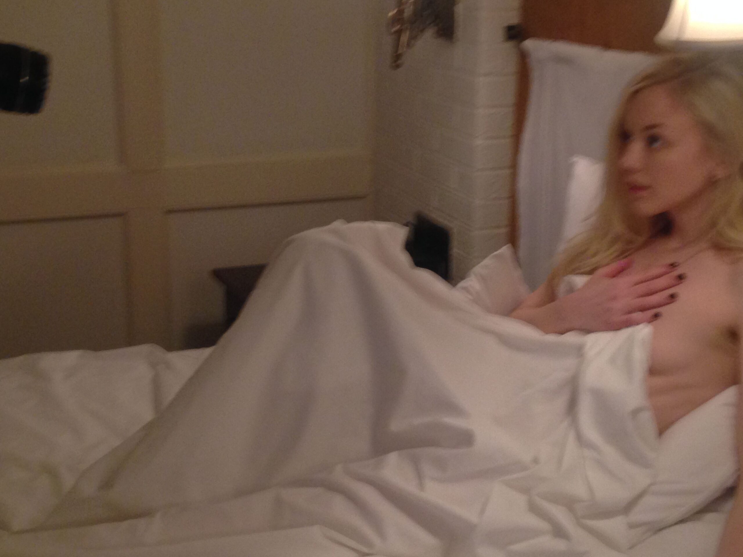 emily-kinney-nude-thefappening-27 Emily-Kinney-Nude-TheFappening-27