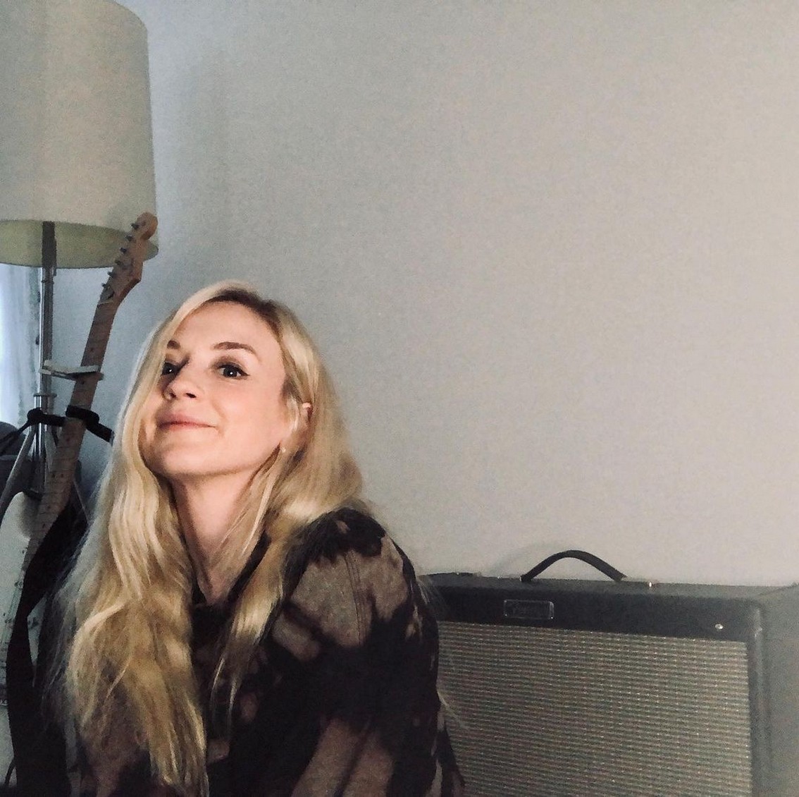 emily-kinney-sexy-on-selfie-thefappening-cfd-11 emily kinney sexy on selfie thefappening cfd 11