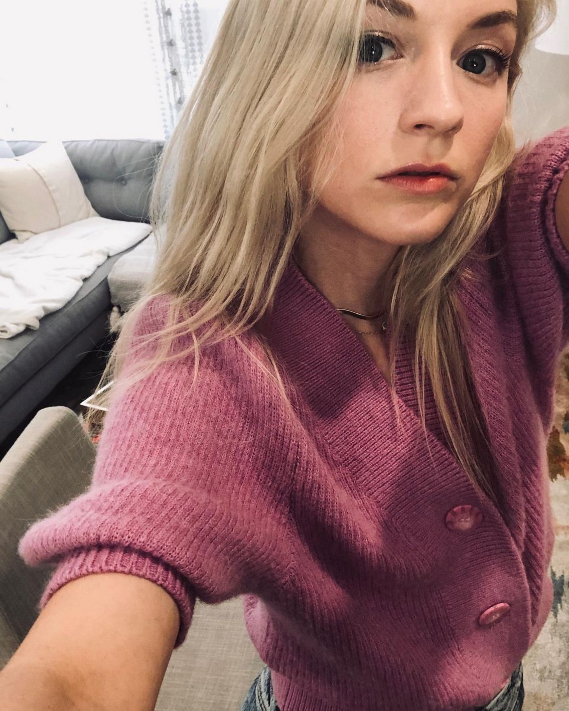 emily-kinney-sexy-on-selfie-thefappening-cfd-2 emily kinney sexy on selfie thefappening cfd 2