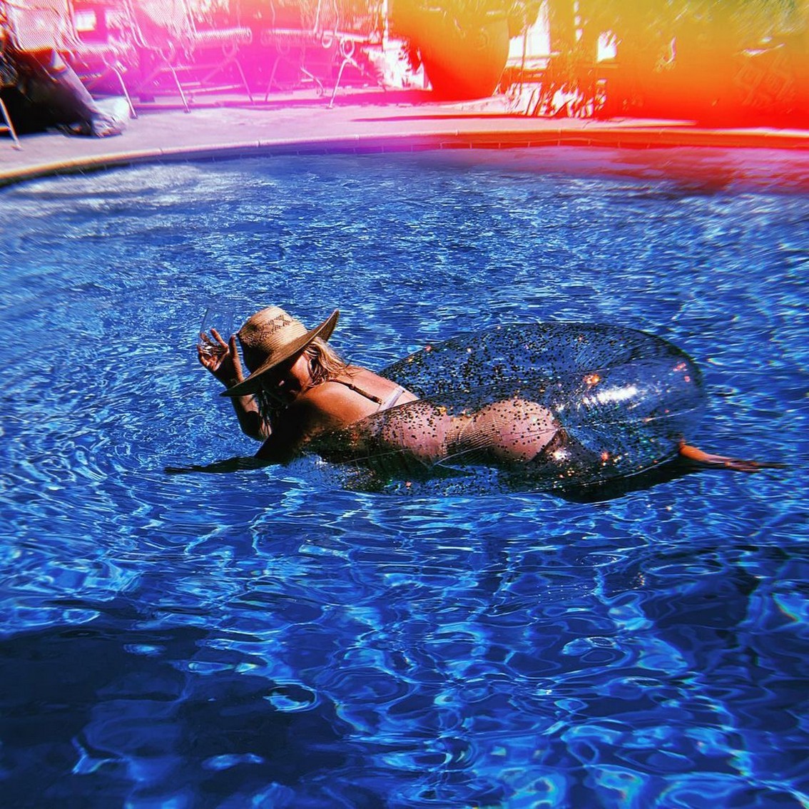 emily-osment-hot-in-a-bikini-thefappening-cfd-7 Emily Osment Sexy Ass