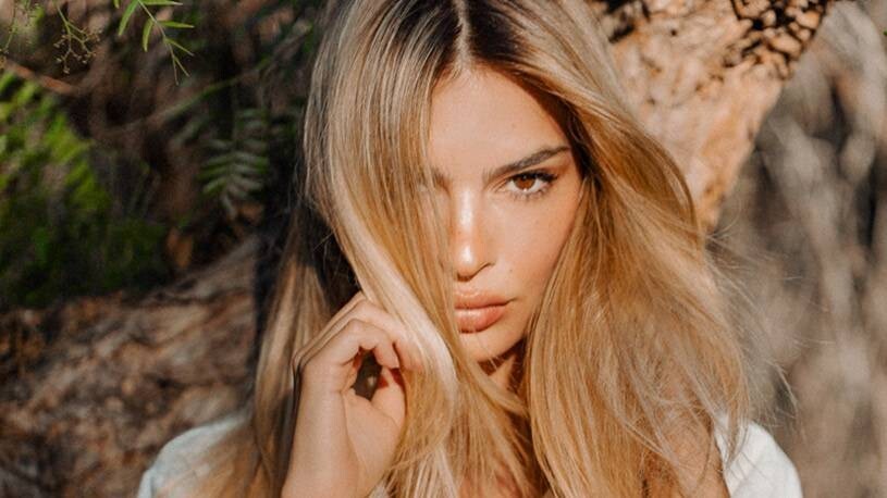 emily ratajkowski became a sexy blonde thefappening pro 10