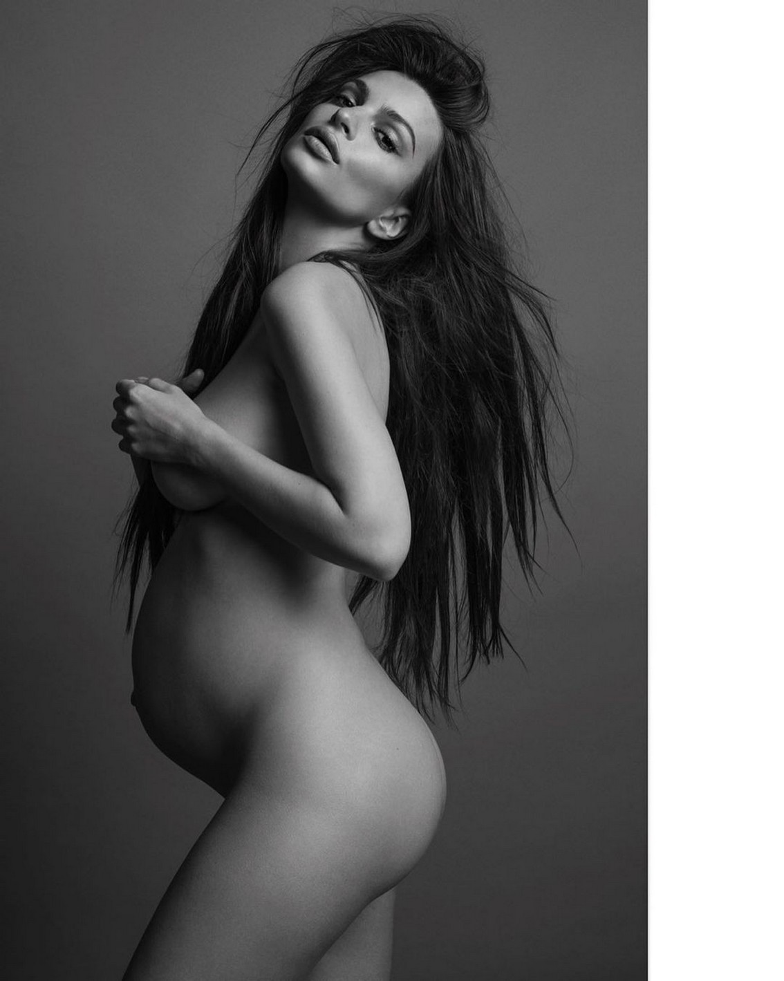 emily-ratajkowski-nude-pregnant-thefappening-cfd-4 emily ratajkowski nude pregnant thefappening cfd 4