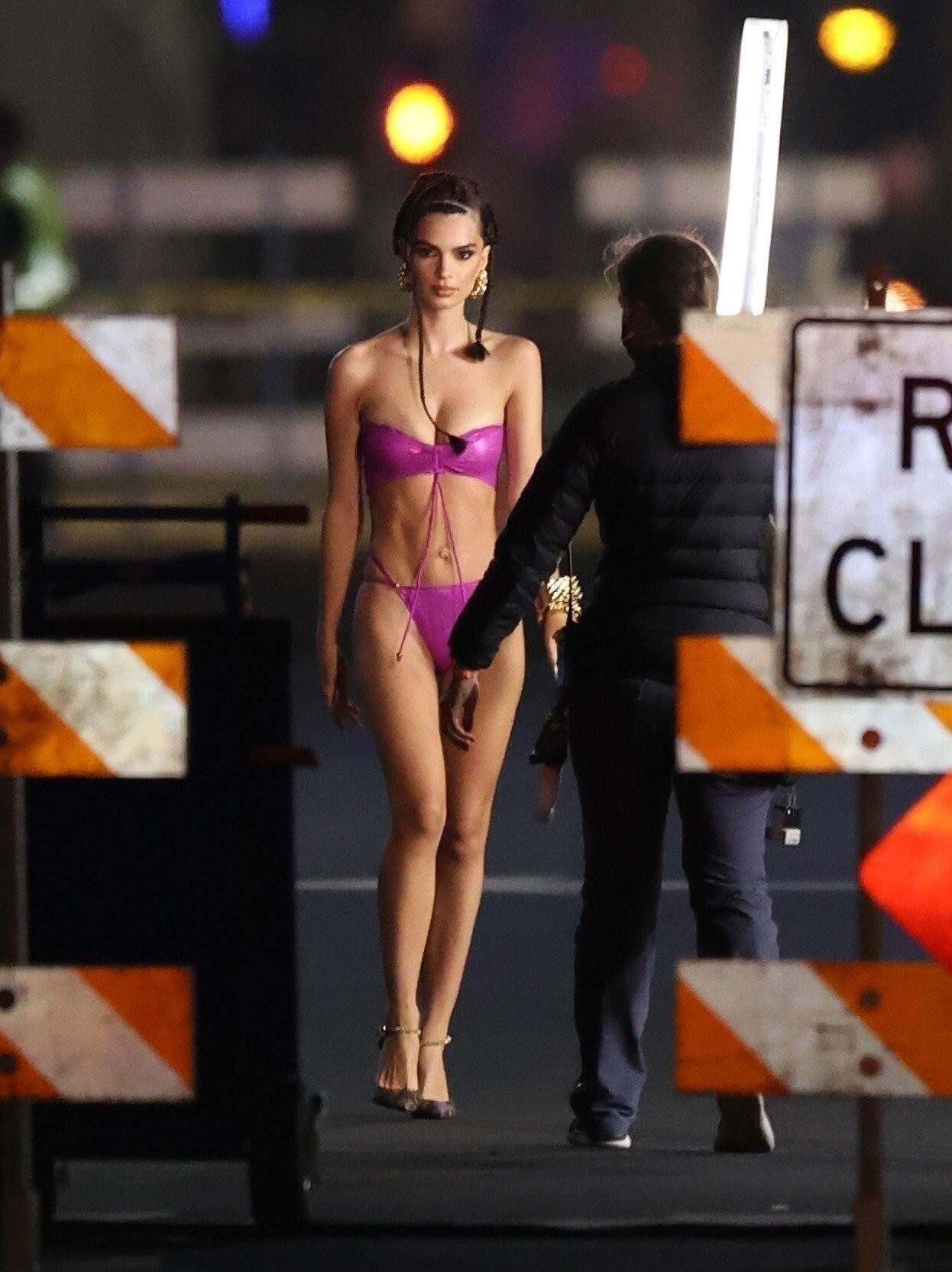 emily-ratajkowski-sexy-at-savage-x-fenty-thefappening-cfd-3 emily ratajkowski sexy at savage x fenty thefappening cfd 3