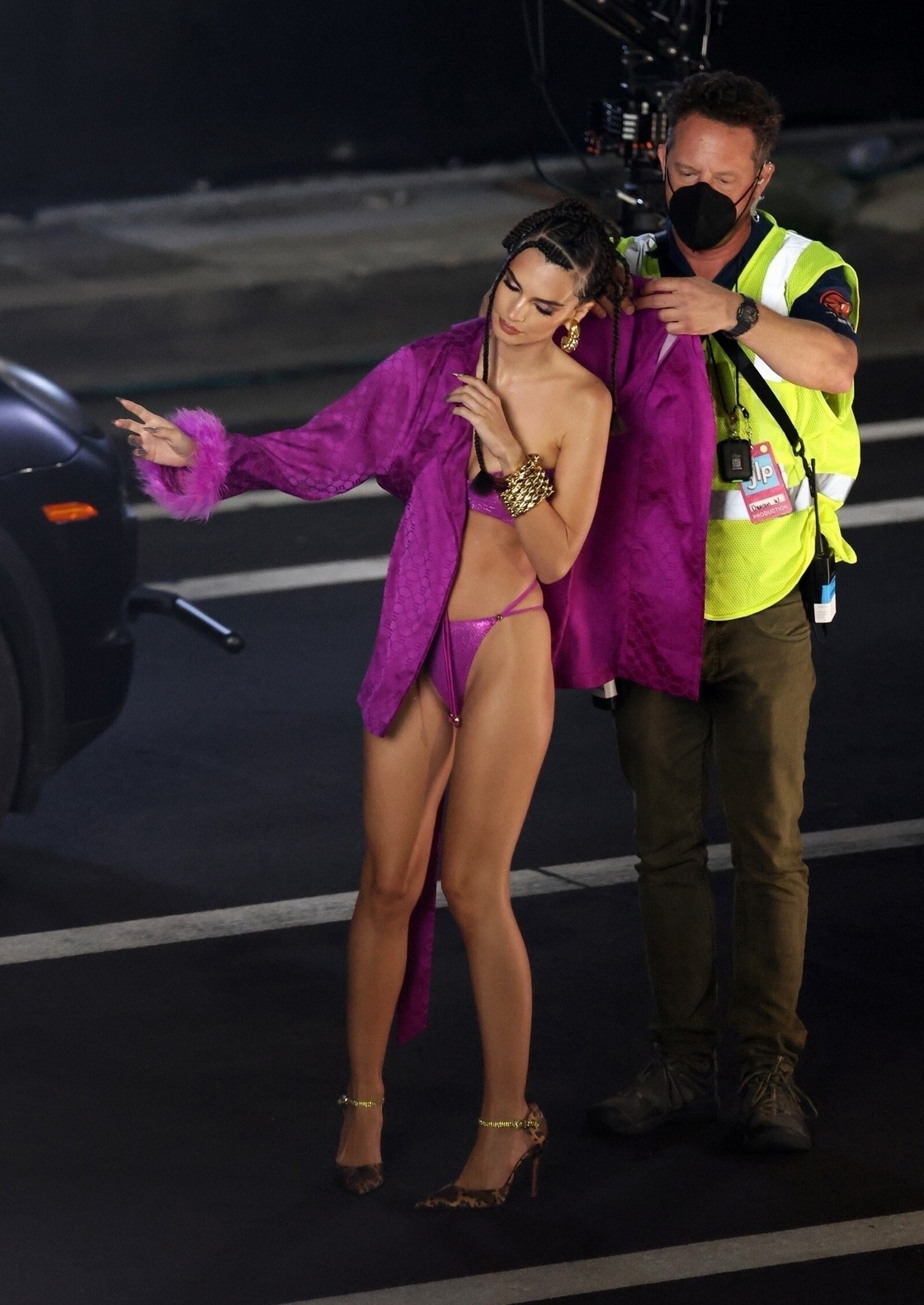 emily-ratajkowski-sexy-at-savage-x-fenty-thefappening-cfd-32 emily ratajkowski sexy at savage x fenty thefappening cfd 32
