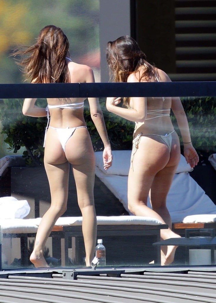 emily ratajkowski sexy white bikini 28