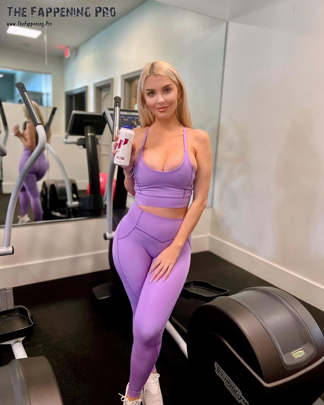 emily-sears-sexy-thefappening-cfd-63 Emily Sears In Leggings