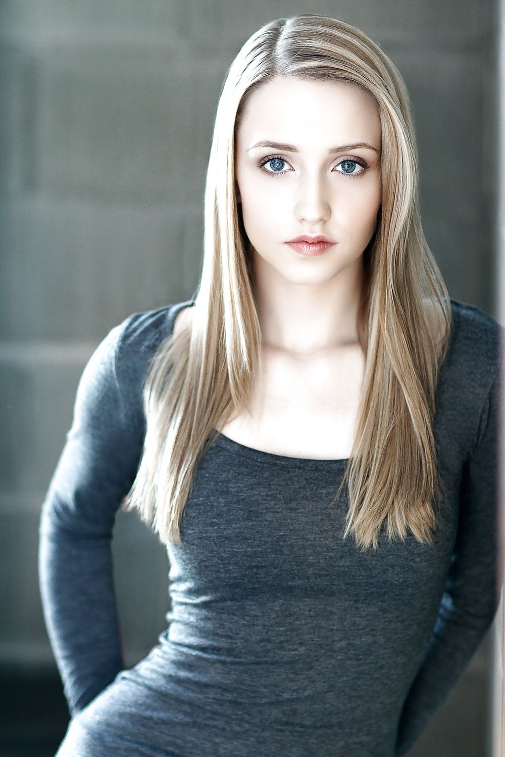 emily-tennant-nude-sexy-30 Emily Tennant Boobs