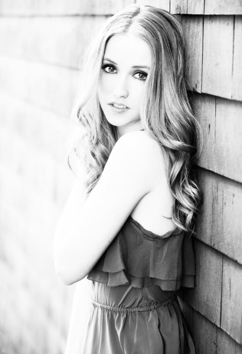 emily-tennant-nude-sexy-35 emily-tennant-nude-sexy-35