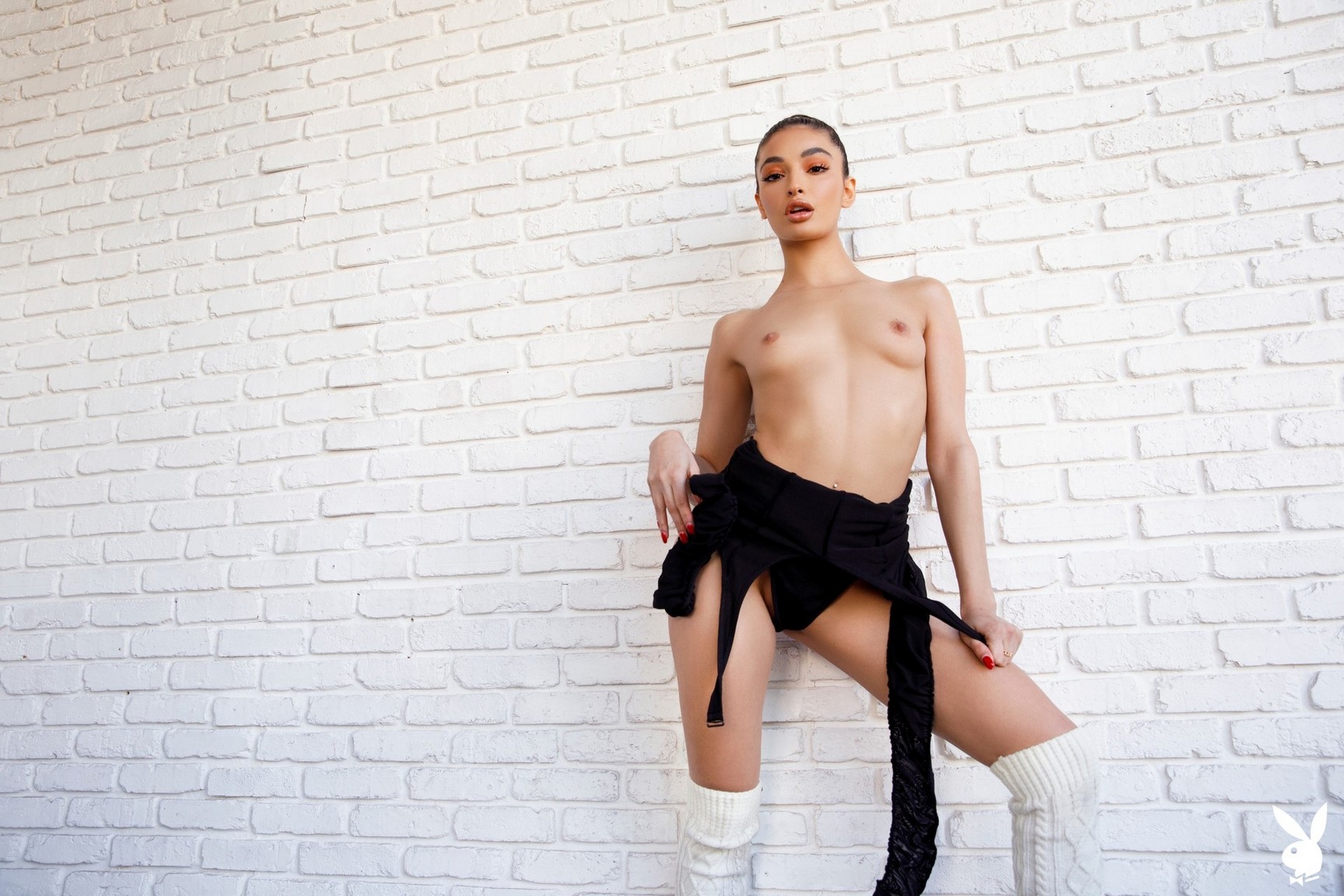 emily-willis-nude-thefappening-cfd-17 Emily Willis Striptease
