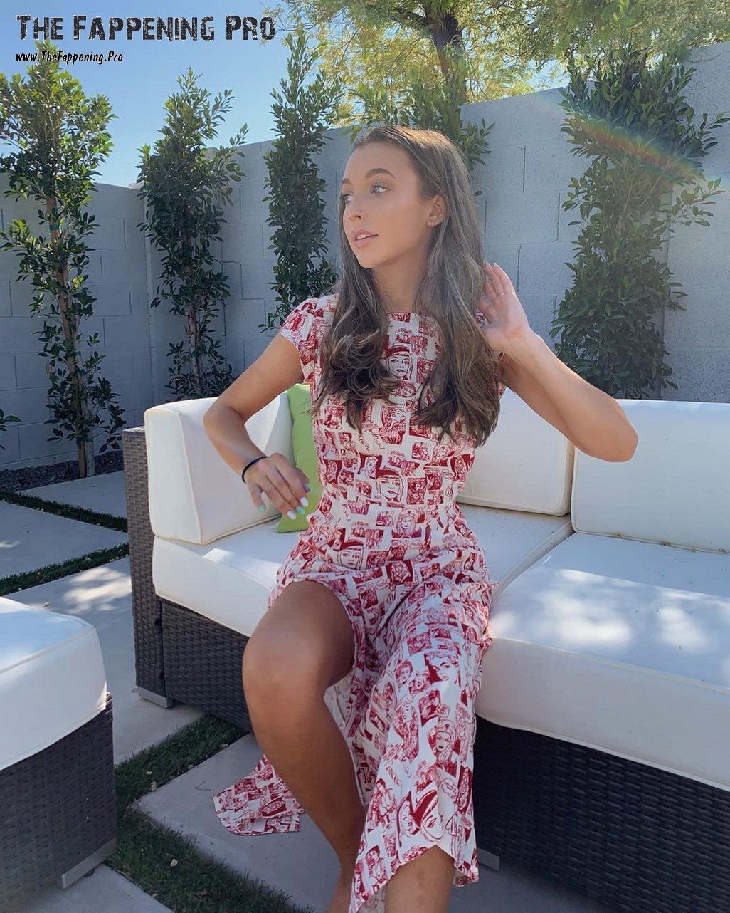 emma-chamberlain-sexy-thefappening-cfd-6 emma chamberlain sexy thefappening cfd 6