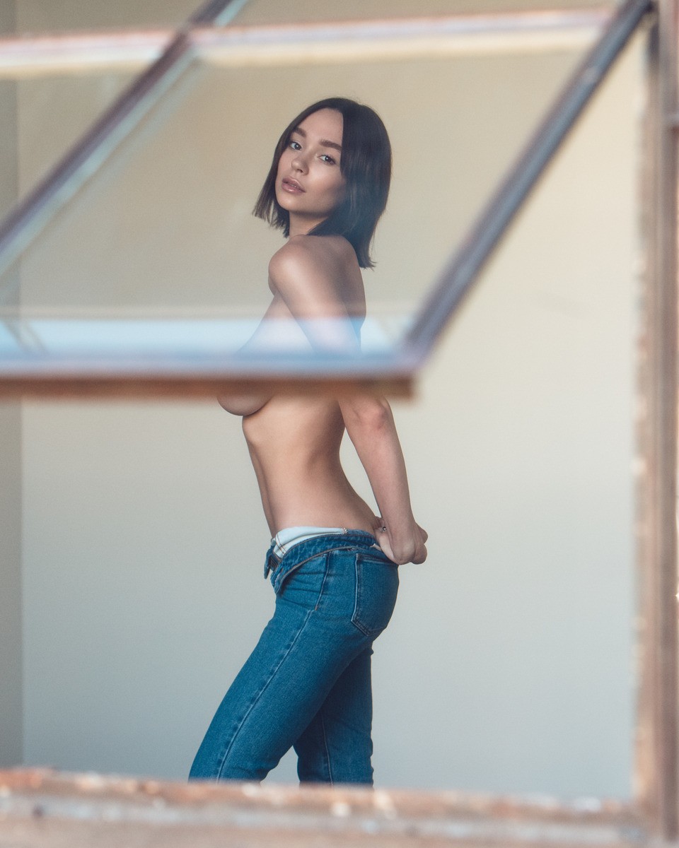 emma-isabella-holley-nude-22 emma isabella holley nude 22