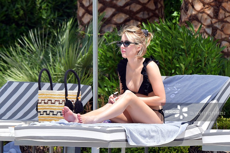 emma-roberts-sexy-bikini-thefappening-pro-19 emma roberts sexy bikini thefappening pro 19