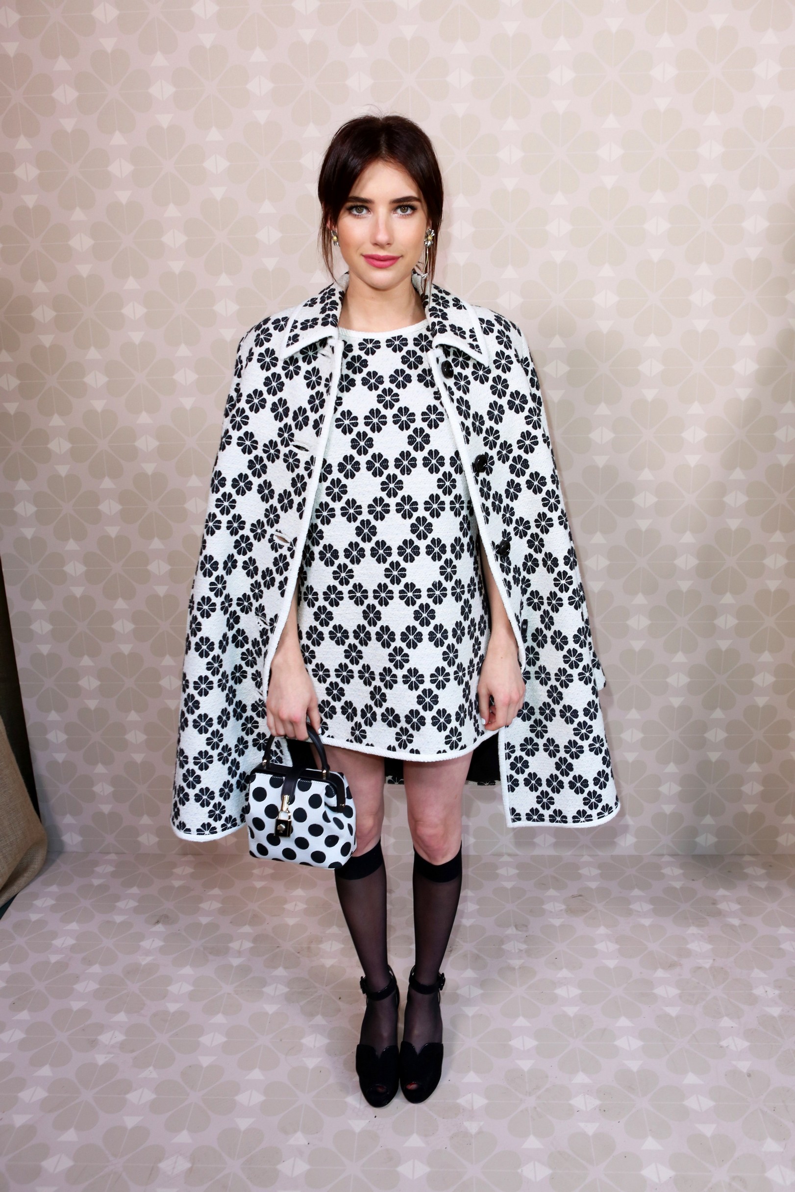 emma-roberts-sexy-thefappening-cfd-31 Emma Roberts Legs in stockings