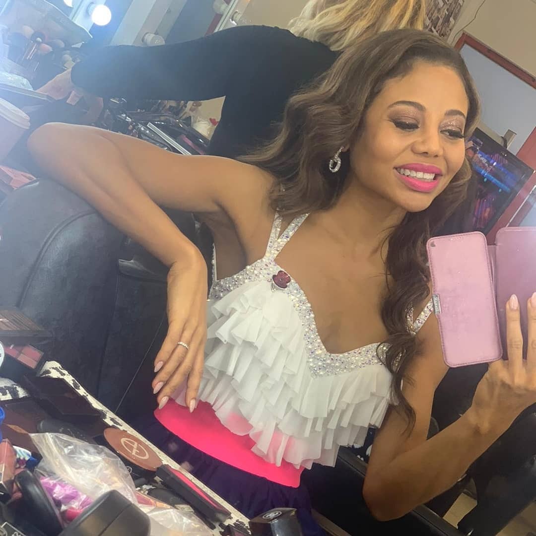 emma-thynn-selfie-thefappening-cfd-1 Emma Thynn Selfie