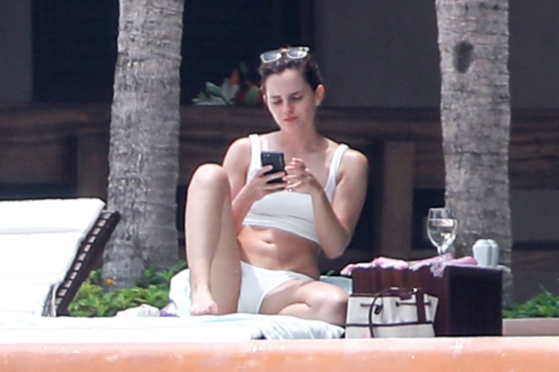 emma-watson-sexy-bikini-20 emma watson sexy bikini 20