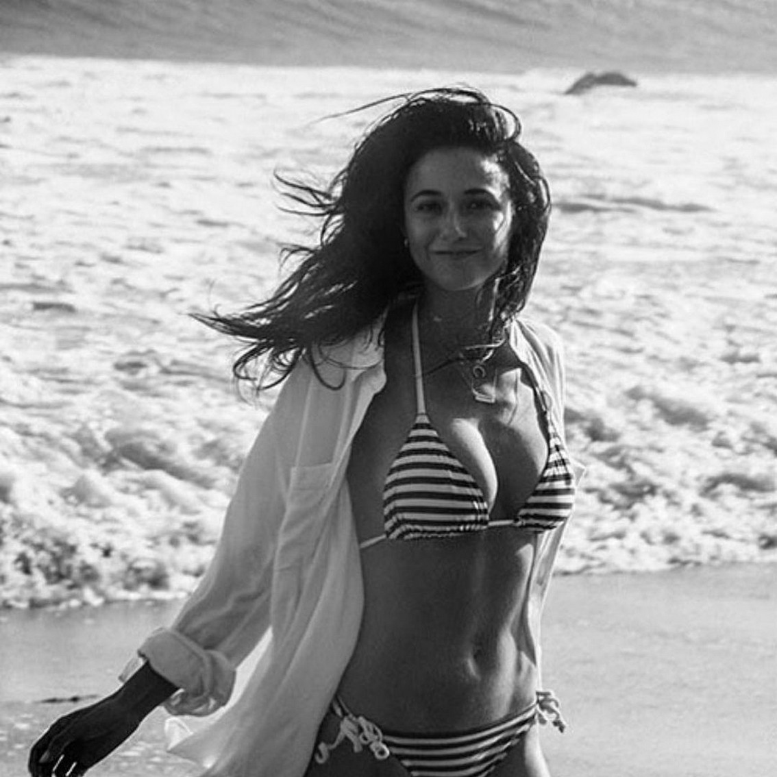 emmanuelle-chriqui-in-a-bikini-thefappening-cfd-24 emmanuelle chriqui in a bikini thefappening cfd 24