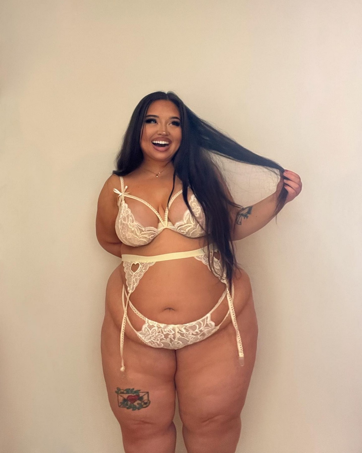 erika-lipps-sexy-in-lingerie-thefappening-cfd-18 Erika Lipps Sexy