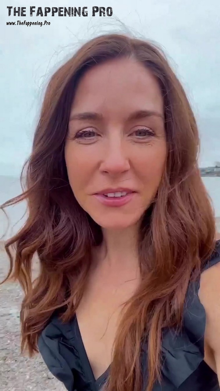 erin-karpluk-sexy-bikini-thefappening-cfd-4 erin karpluk sexy bikini thefappening cfd 4