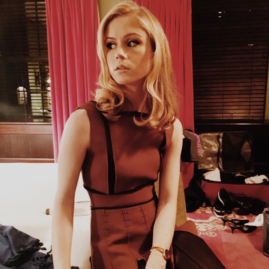 erin-moriarty-nude-sexy-3 erin moriarty nude sexy 3