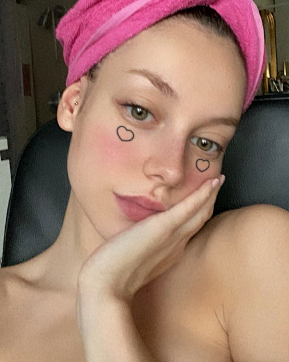 ester-exposito-leaked-selfie-and-hot-photos-thefappening-pro-16 ester exposito leaked selfie and hot photos thefappening pro 16