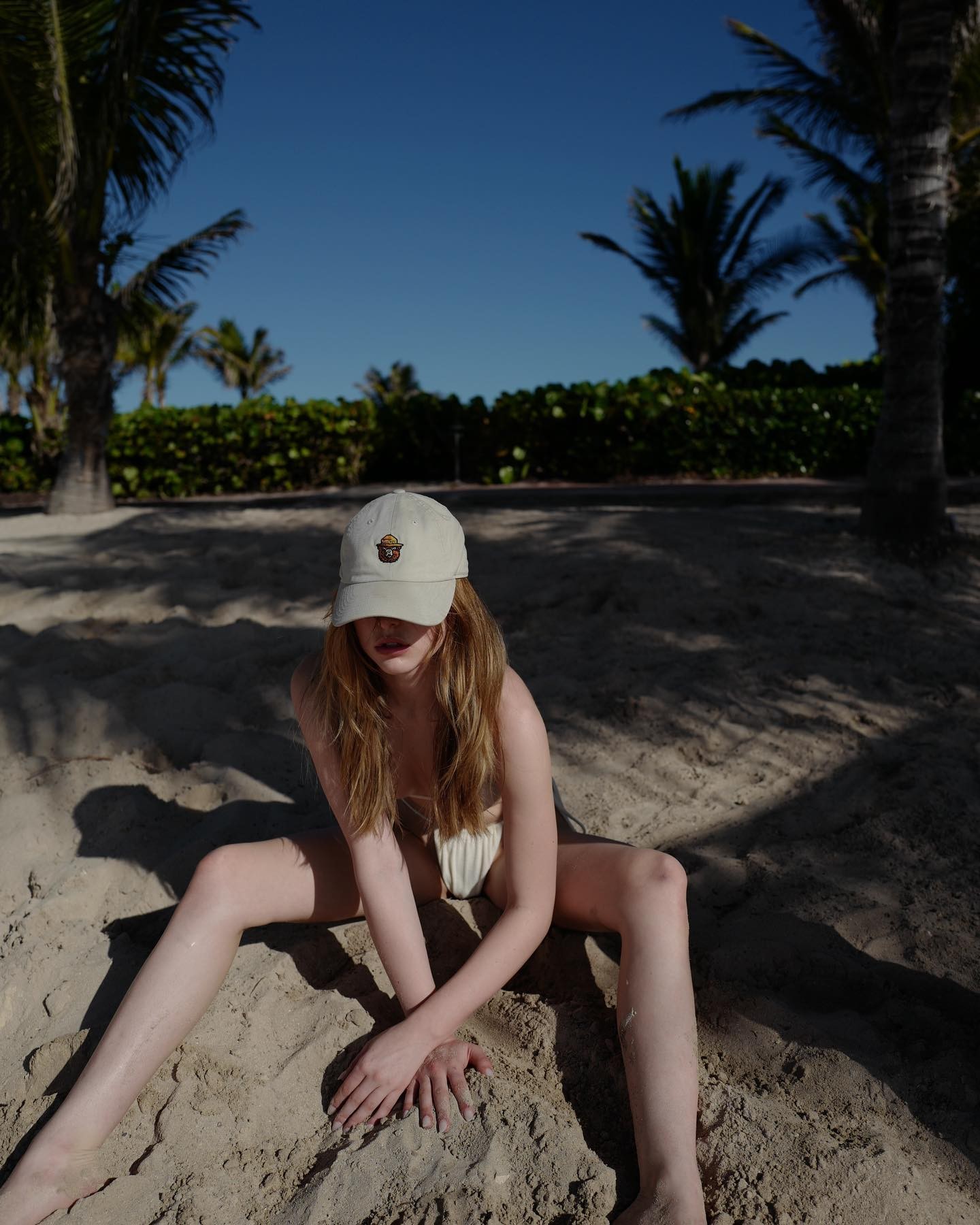eve-jobs-bikini-thefappening-cfd-4 Eve Jobs Spread KLegs Wide