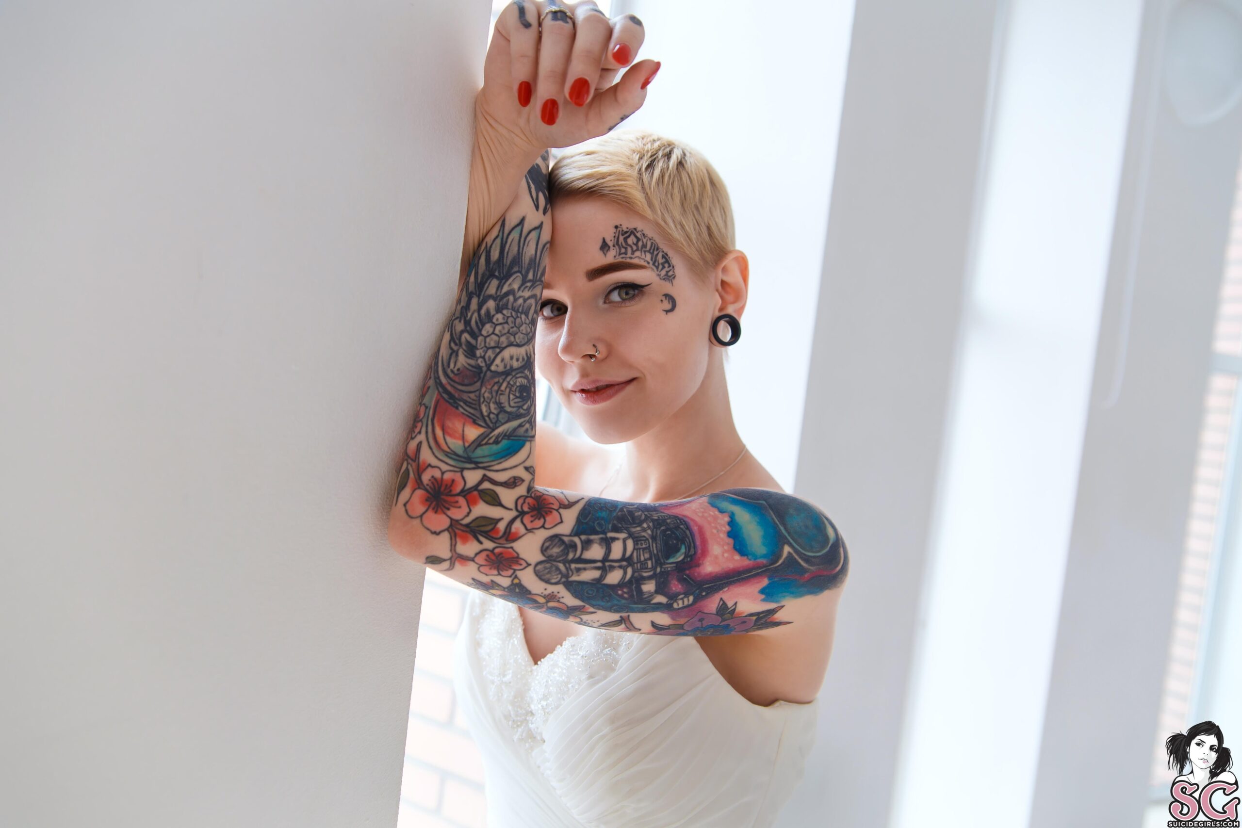 evvie-brown-nude-thefappening-cfd-22 evvie brown nude thefappening cfd 22 scaled