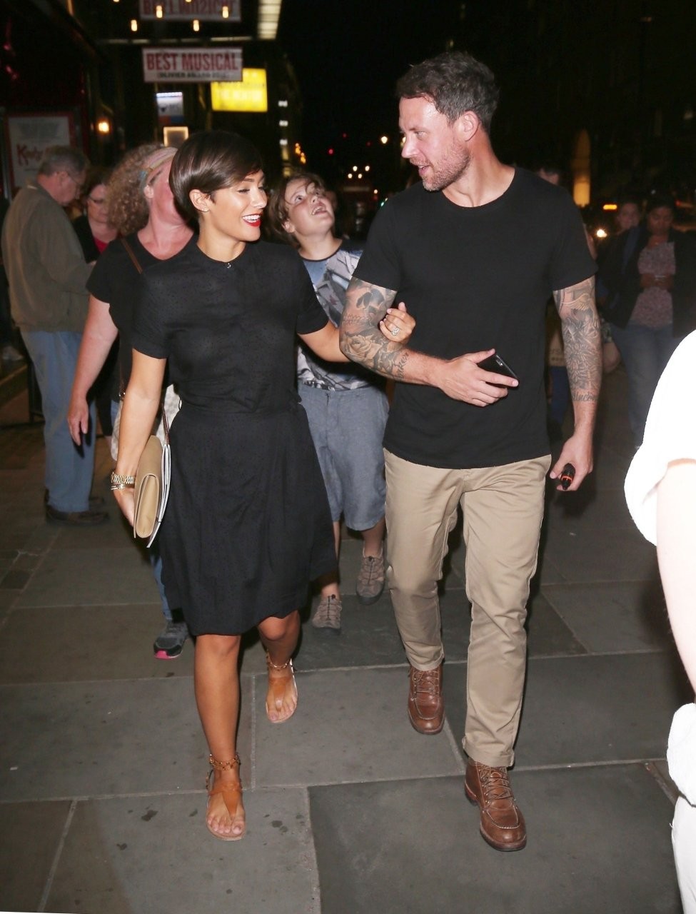 explicit-frankie-bridge-hard-nipples-public-1 explicit frankie bridge hard nipples public 1