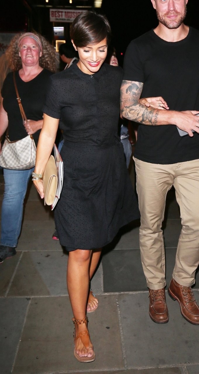 explicit-frankie-bridge-hard-nipples-public-6 explicit frankie bridge hard nipples public 6