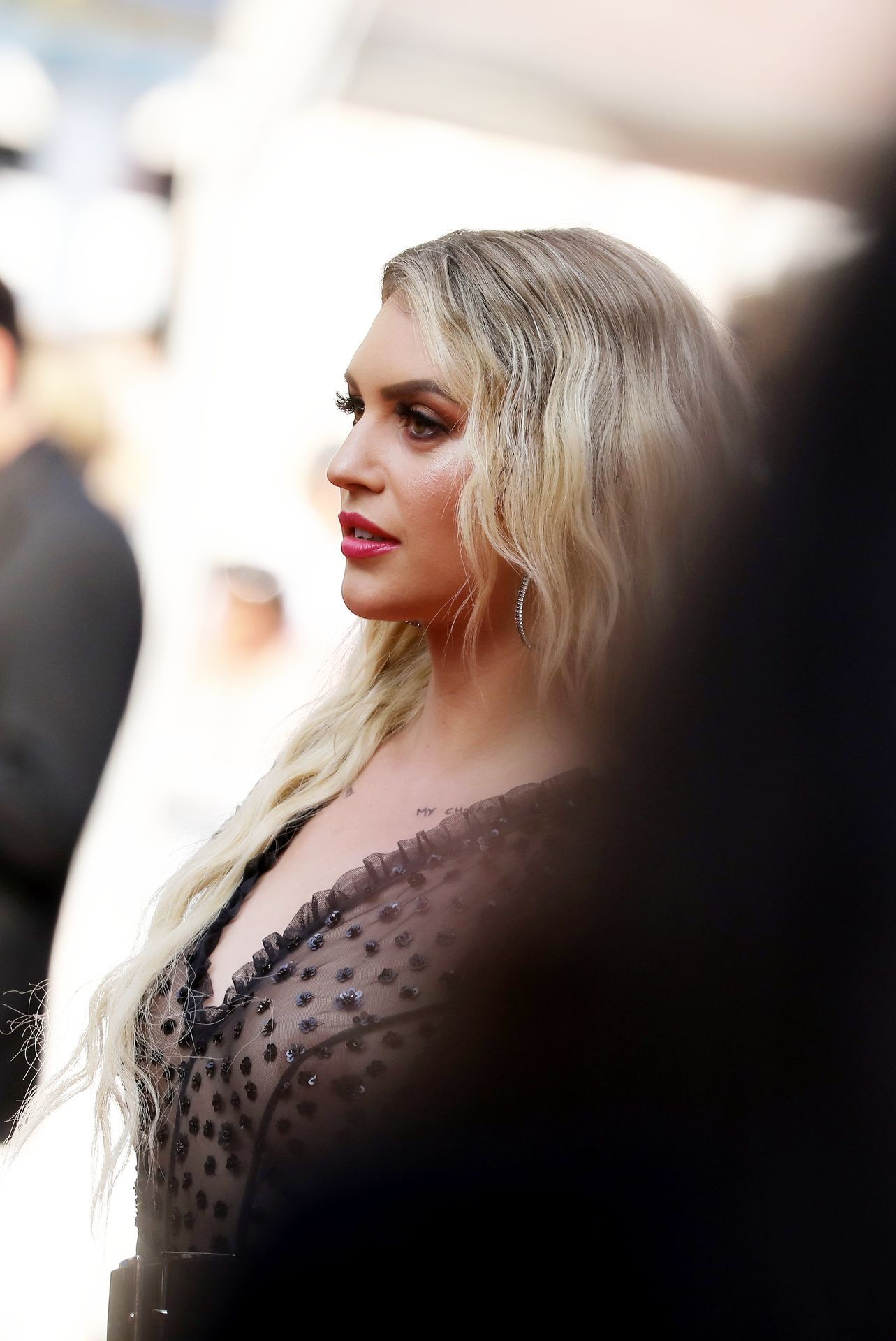 fancy-alexandersson-naked-dresses-red-carpet-13 fancy alexandersson naked dresses red carpet 13
