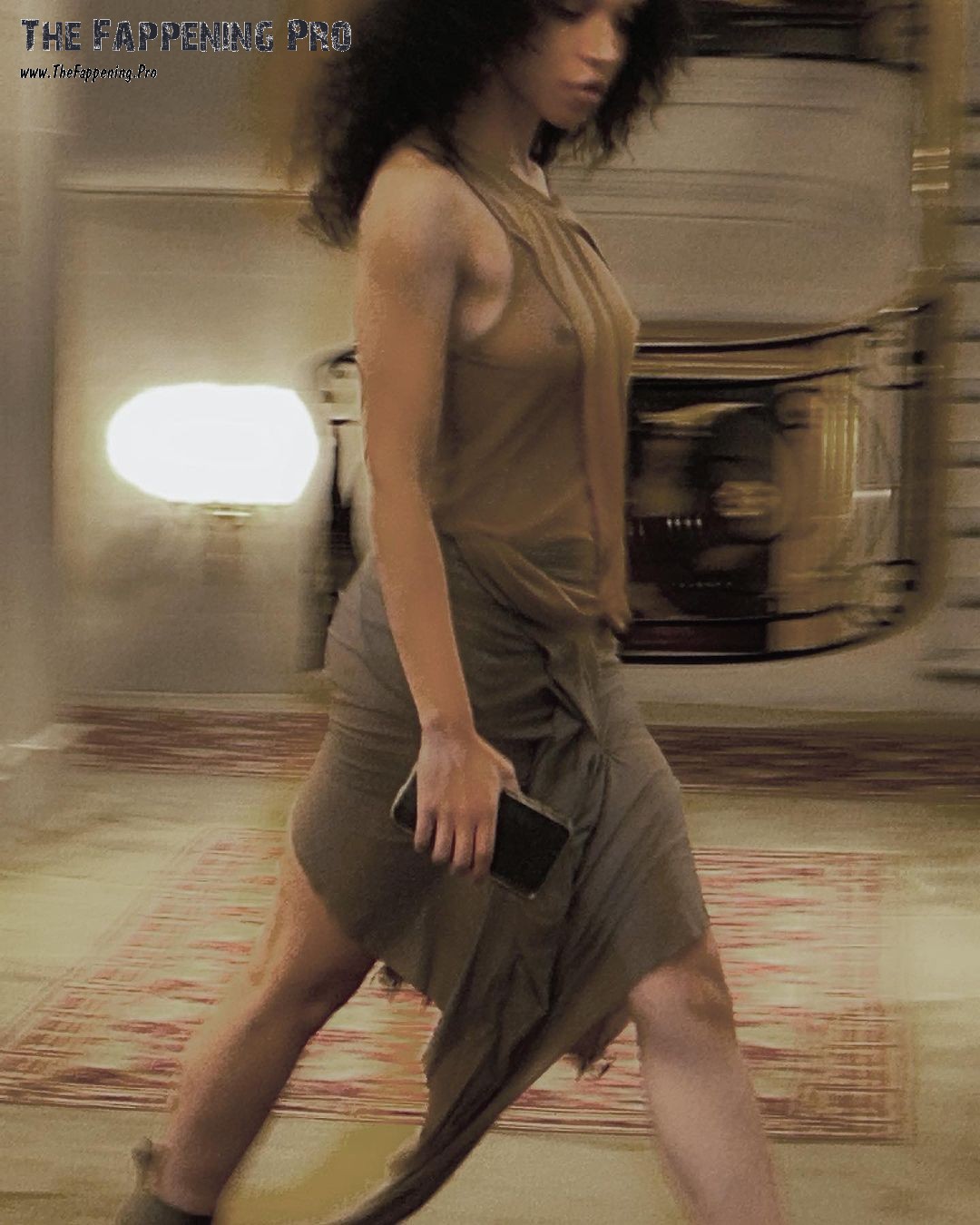 fka-twigs-tits-thefappening-cfd-2 FKA Twigs Tits