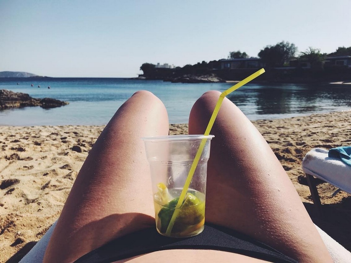 florence-pugh-in-a-bikini-thefappening-cfd-8 Florence Pugh Legs