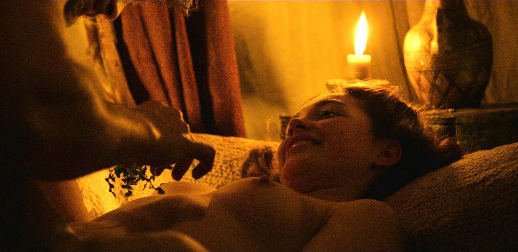 florence-pugh-nude-explicit-thefappening-cfd-13 Florence Pugh Sex Tape