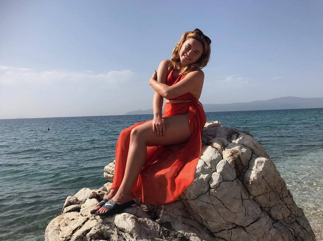 florence-pugh-sexiest-pics-that-you-never-seen-before-thefappening-cfd-24 Florence Pugh Hot