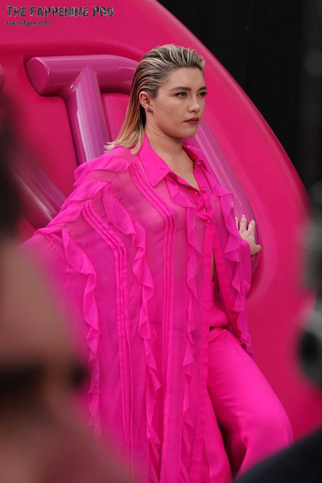 florence-pugh-topless-thefappening-cfd-9 florence pugh topless thefappening cfd 9