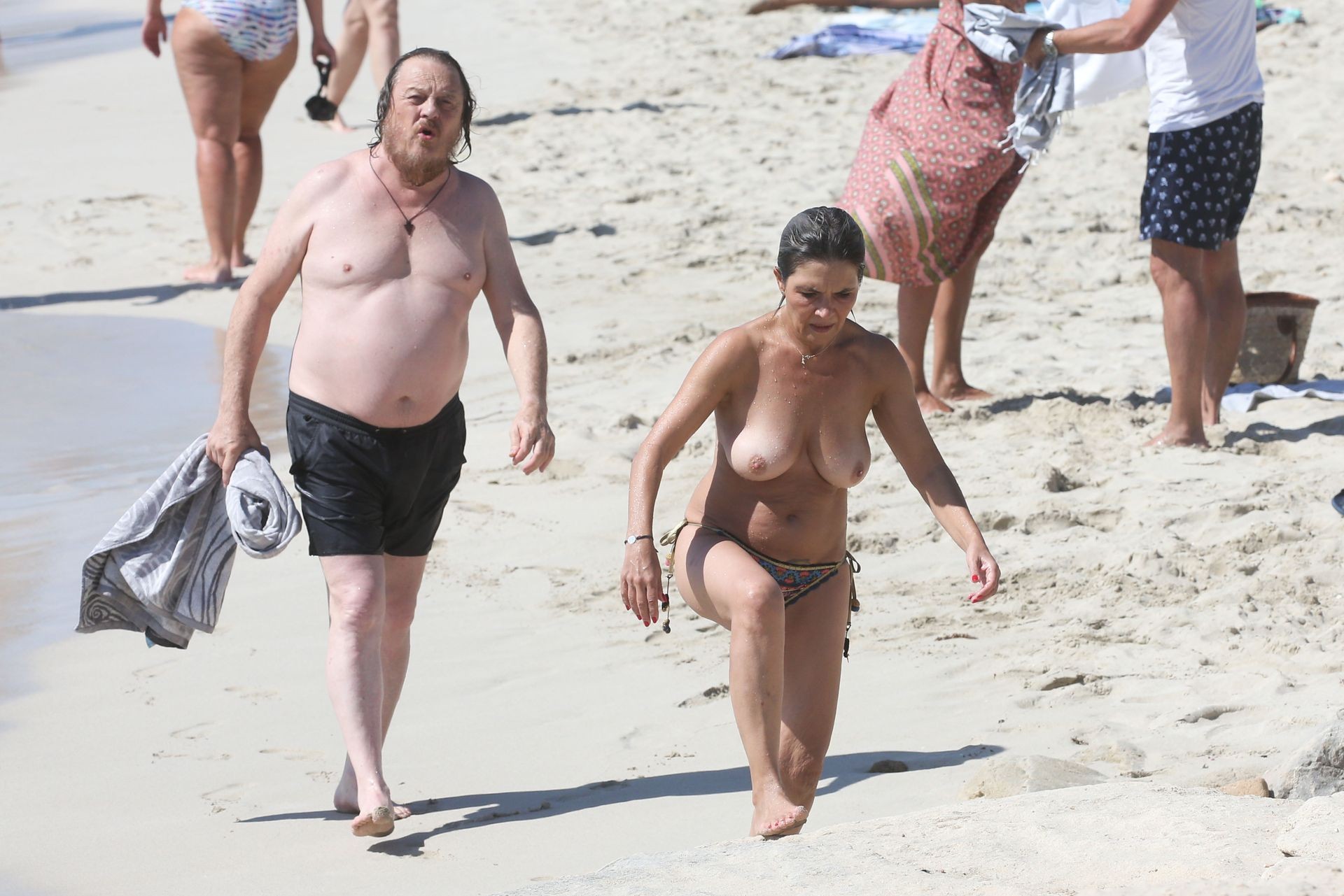 francesca-mozer-topless-thefappening-pro-25 francesca mozer topless thefappening pro 25